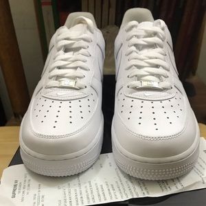 Size 8 Supreme AF1